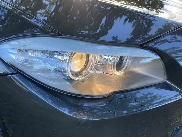 BMW 5 Serie Touring 520i 2013 Benzine 5