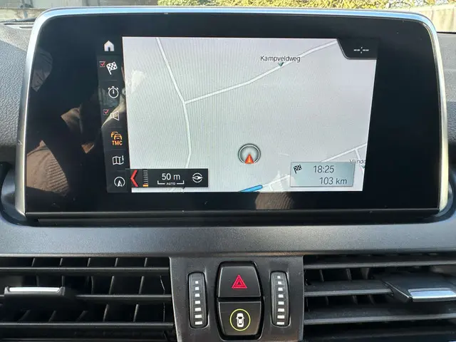 BMW 2 Serie 218 Active Tourer 218iA 2018 Benzine 12