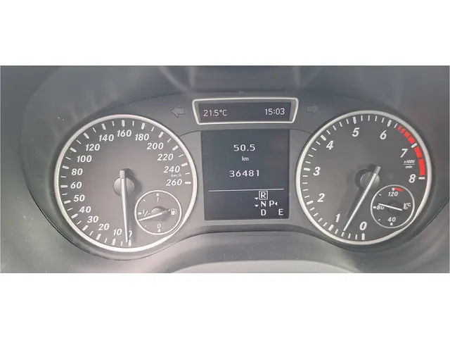 Mercedes-Benz B-Klasse 180 Prestige 2014 Benzine 7