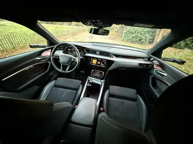 Audi e-tron S quattro 95 kWh 2021 Elektrisch 17