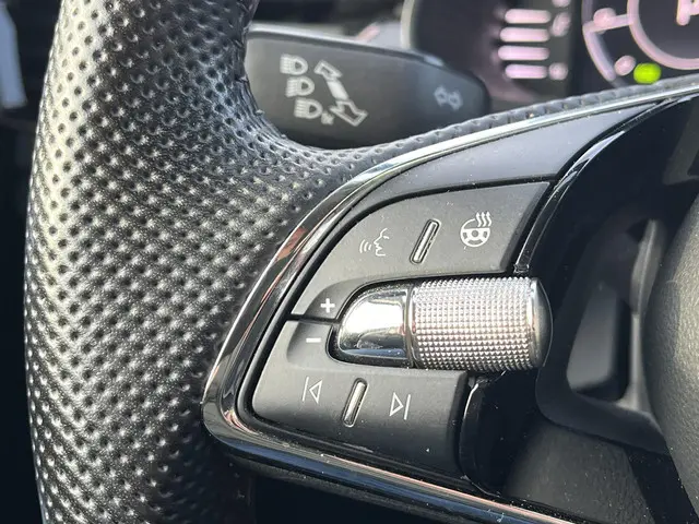 Škoda Kamiq 1.0 TSi DSG Style 2021 Benzine 19