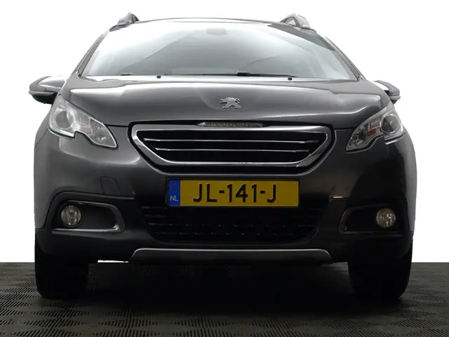 Peugeot 2008 1.2 PureTech Féline- 2016 Benzine 25