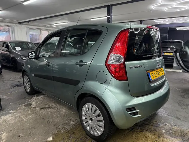 Suzuki Splash 1.2 Comfort Automaat/Airco 2013 Benzine 6
