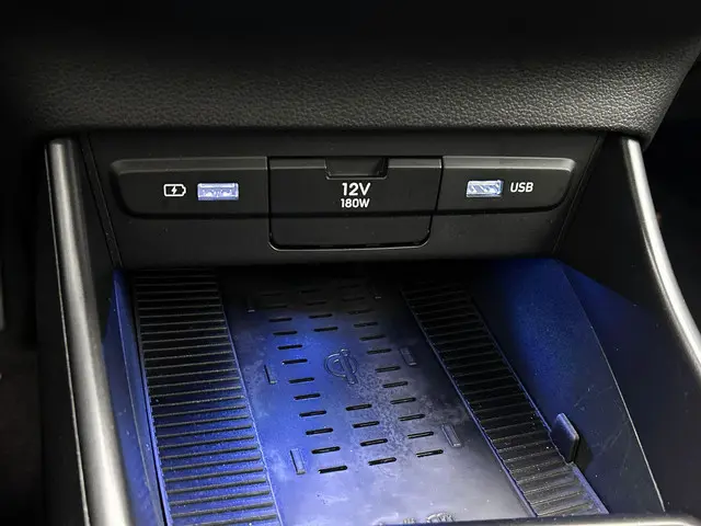 Hyundai i20 1.0 T-GDI 48V 120PK COMFORT 2023 Benzine 33