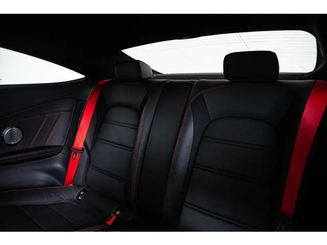 Mercedes-Benz C-Klasse Coupé AMG 43 4MATIC 2018 Benzine 18