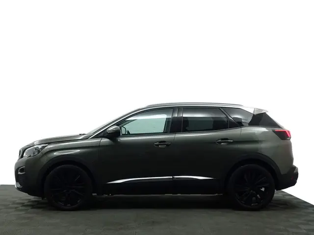 Peugeot 3008 1.2 PureTech Allure- 2018 Benzine 33