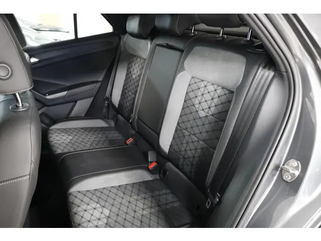 Volkswagen T-Roc 1.5 TSI R-Line Business+ 2022 Benzine 6