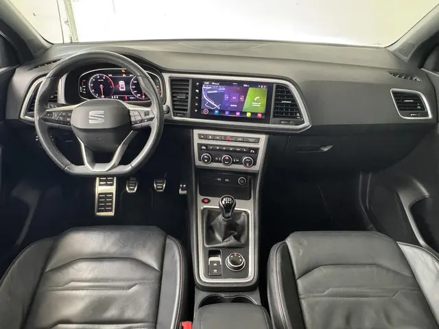 SEAT Ateca 1.5 TSI FR Business Intense 2022 Benzine 42