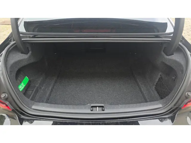 Volvo S60 2.0 T4 R-Design 2020 Benzine 15