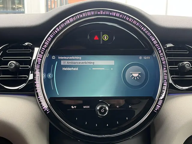 MINI Cooper Mini 1.5 Classic 2023 Benzine 100