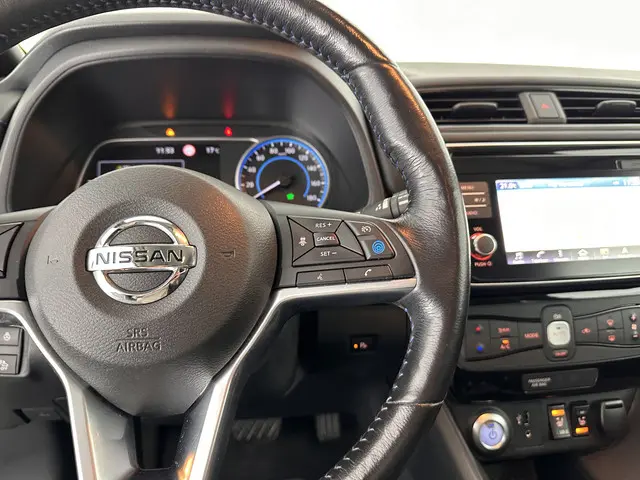 Nissan Leaf 2.ZERO EDITION 40 kWh 2018 Elektrisch 17