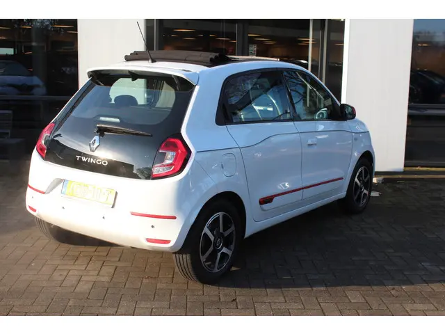 Renault Twingo 0.9 TCe Intens 90 pk EDC 2020 Benzine 12