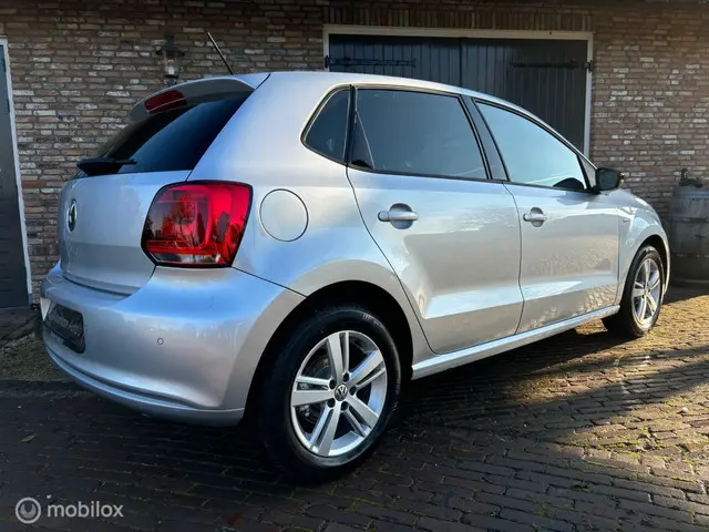 Volkswagen Polo 1.2 TSI Highline DSG 5 Deurs 2012 Benzine 4