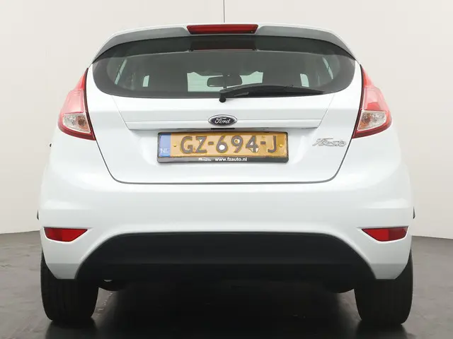 Ford Fiesta 1.0 Style 2015 Benzine 4