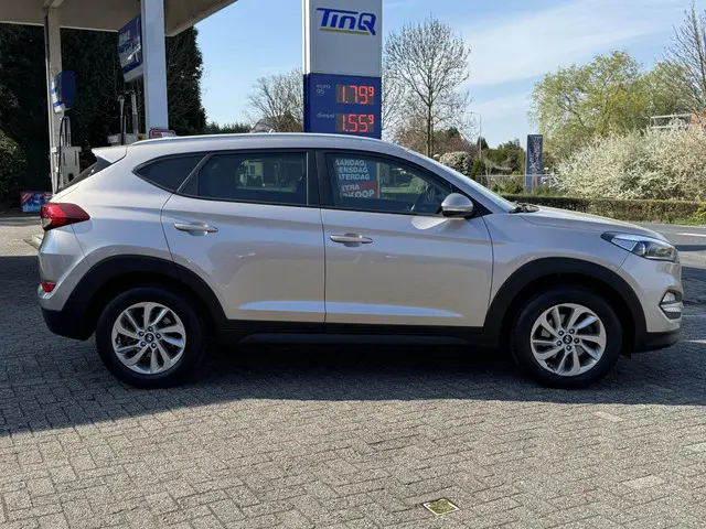 Hyundai Tucson 1.6 GDi i-Motion 2018 Benzine 8