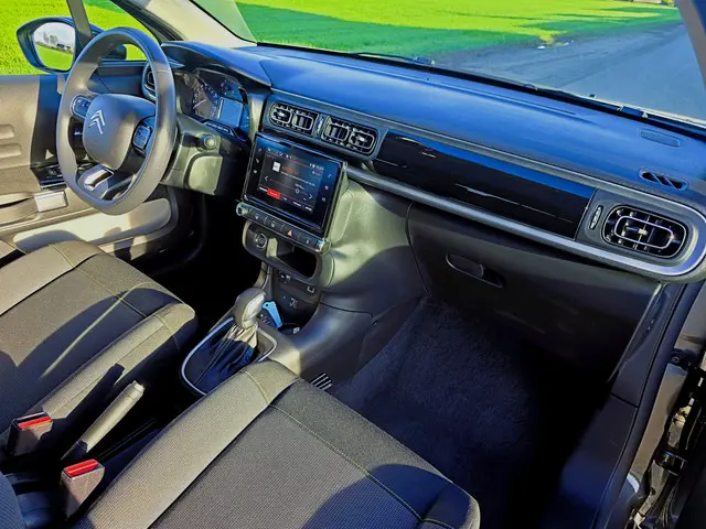 Citroën C3 1.2 PureTech Feel Edition 2023 Benzine 13