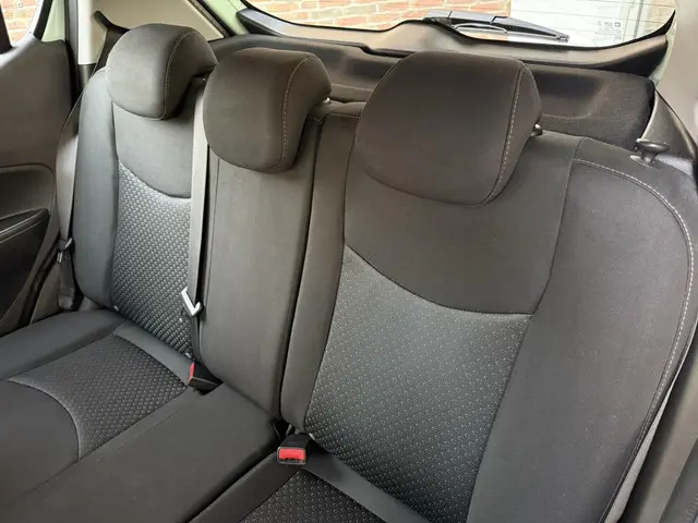 Opel KARL 1.0 ecoFLEX Edition 2017 Benzine 18