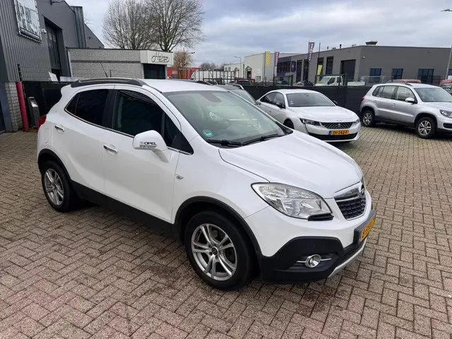 Opel Mokka 1.4 T Cosmo 4x4 2013 Benzine 7