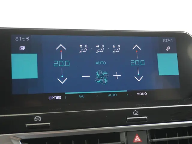 Citroën ë-C4 Shine 50 kWh 2022 Elektrisch 33