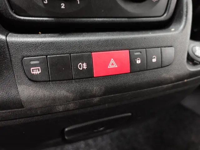 Peugeot Boxer 335 2.2 HDI L2H2 2014 Diesel 10