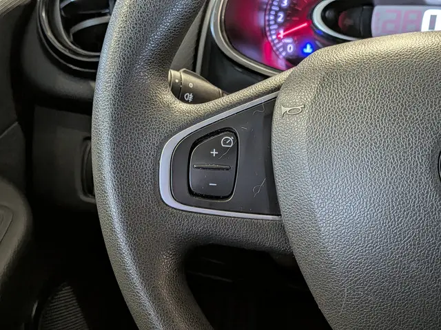 Renault Clio Estate 0.9 TCe Zen 2018 Benzine 11