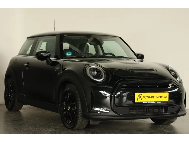 MINI Electric Mini MINI Yours 33 kWh 2023 Elektrisch 4