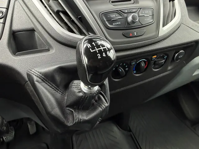 Ford Transit 350 2.0 TDCI L3H2 Trend 2018 Diesel 25