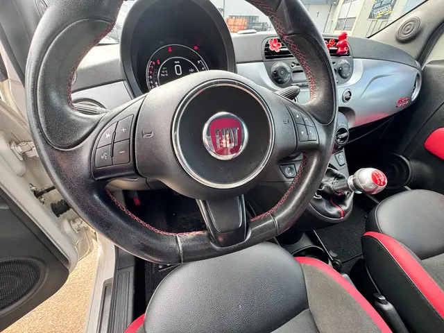 Fiat 500 1.2 Lounge Airco/PDC 2014 Benzine 22