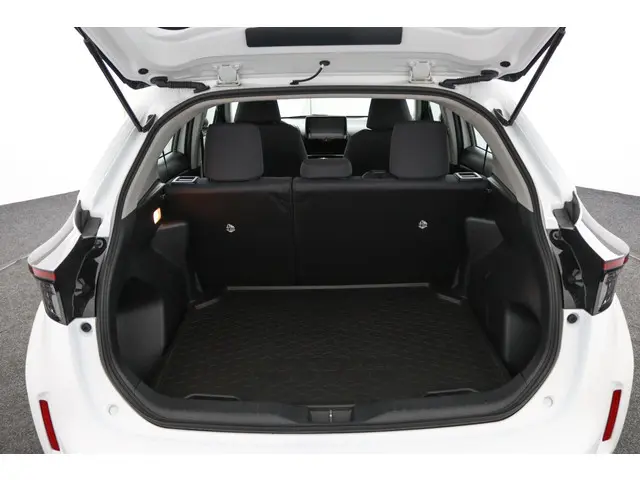 Toyota Yaris Cross 1.5 Hybrid 115 2024 Hybride Benzine 24