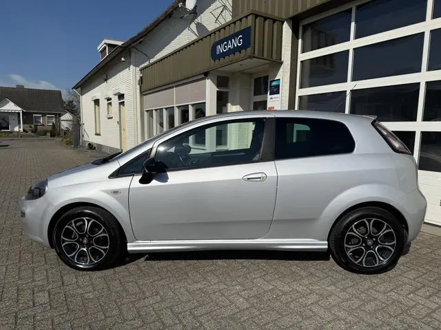 Fiat Punto Evo 1.2 Pop|Airco|Goed onderhouden| 2013 Benzine 6