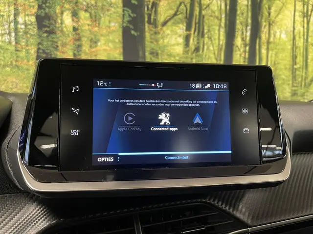 Peugeot 208 1.2 PureTech Active Pack 2021 Benzine 22