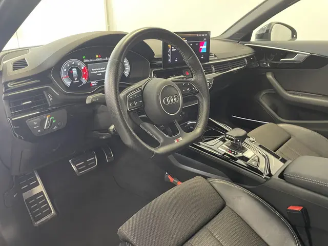 Audi A4 Avant 40 TFSI S edition 2020 Benzine 23