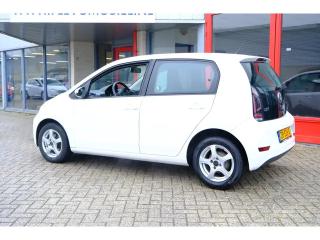 Volkswagen up! 1.0 BMT move up! Airco|LMV 2019 Benzine 20