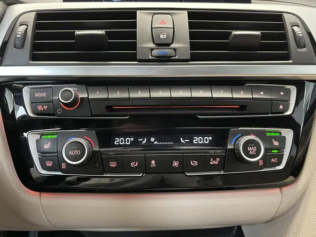 BMW 3 Serie Gran Turismo 320i GT M-Sport 2018 Benzine 30