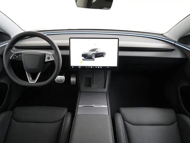 Tesla Model 3 Performance AWD 78 kWh 2025 Elektrisch 19