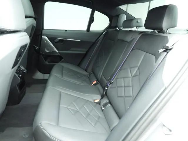 BMW i5 Sedan eDrive40 2024 Elektrisch 8