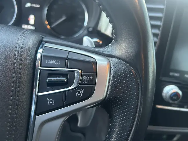 Mitsubishi Outlander 2.4 PHEV Pure + 2020 Hybride Benzine 14