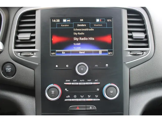 Renault Mégane TCe 100 Intens 2018 Benzine 25