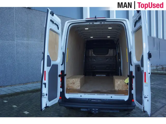 MAN TGE 5.160 2023 Diesel 31