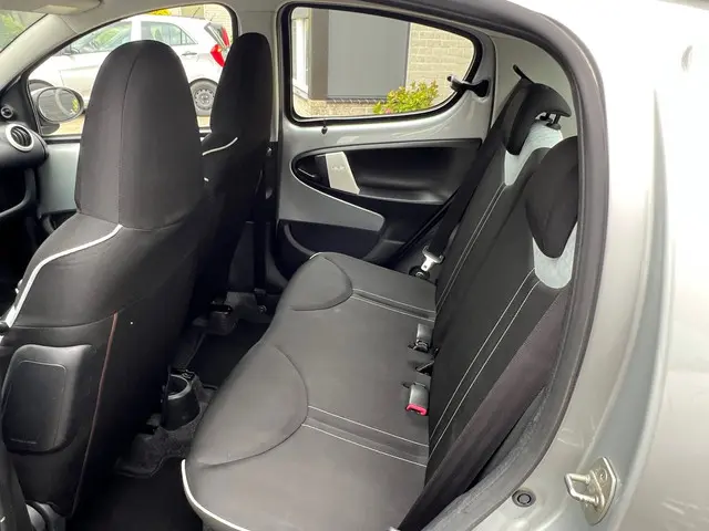 Citroën C1 1.0 Collection *Airco*Garantie*NAP 2013 Benzine 10