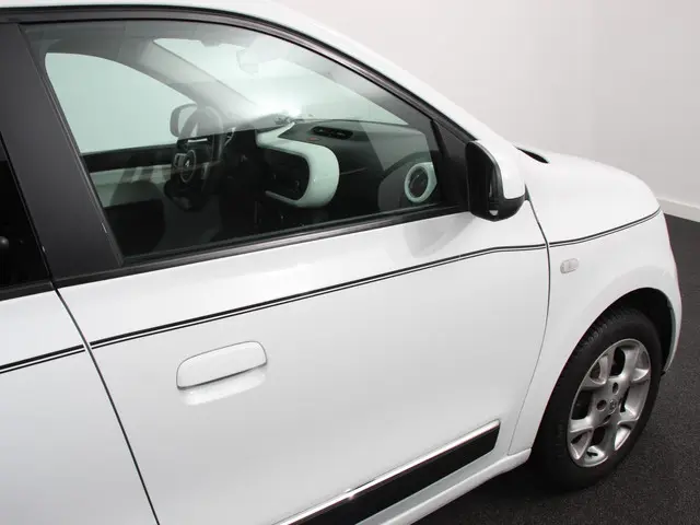 Renault Twingo 0.9 TCe Intens 2017 Benzine 24