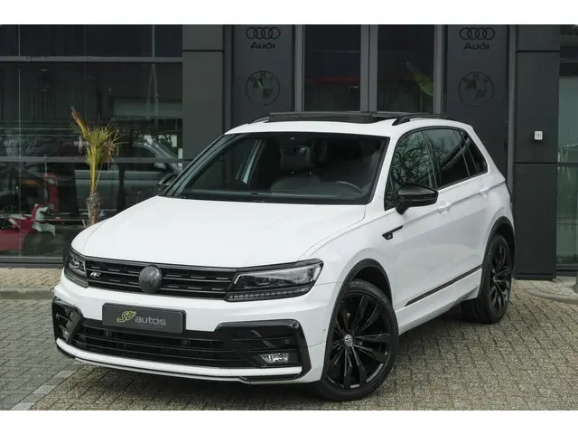 Volkswagen Tiguan 1.5 TSI R-Line Highline 2021 Benzine 4