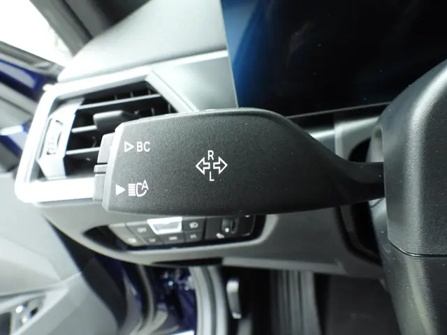 BMW 3 Serie Touring 330e xDrive 2024 Hybride Benzine 28