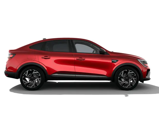 Renault Arkana Esprit Alpine 2025 Benzine 12