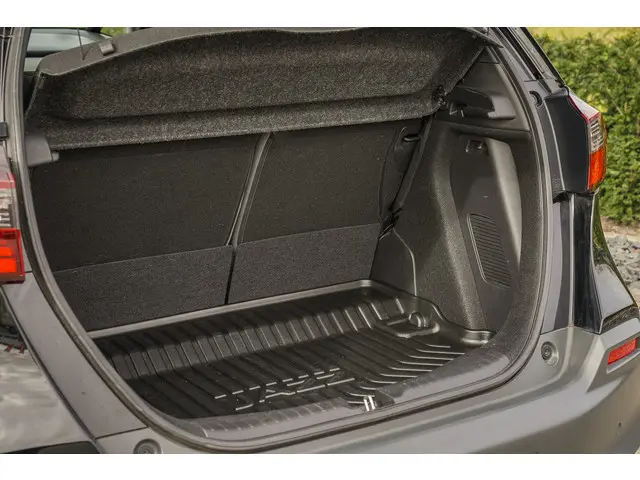 Honda Jazz 1.5i e:HEV CROSSTAR 2023 Hybride Benzine 33