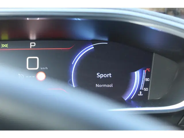 Peugeot 508 SW 1.5 BlueHDI Allure 2020 Diesel 25