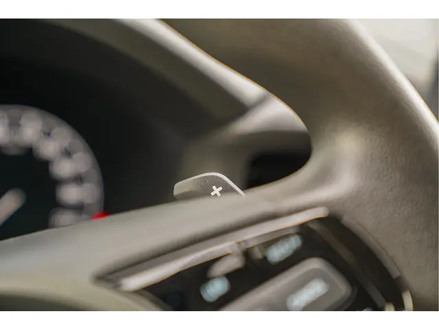 Honda HR-V 1.5i e:HEV ELEGANCE 2022 Hybride Benzine 47