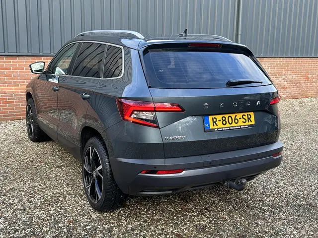 Škoda Karoq 1.0 TSI Business Edition 2021 Benzine 5