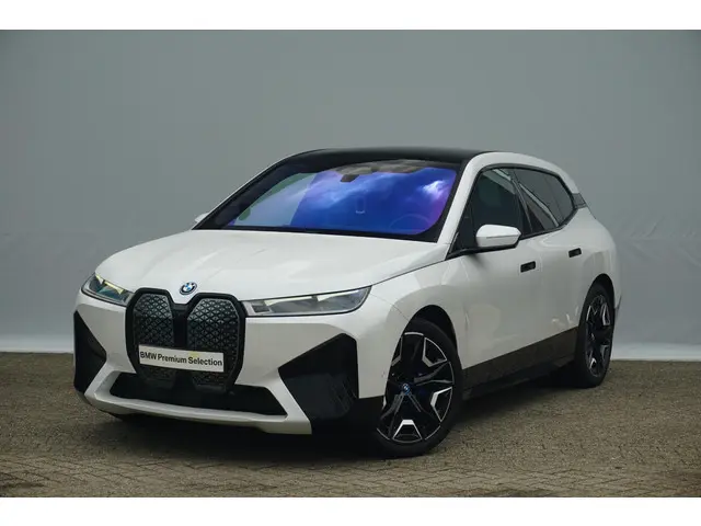 BMW iX xDrive50 2021 Elektrisch 32