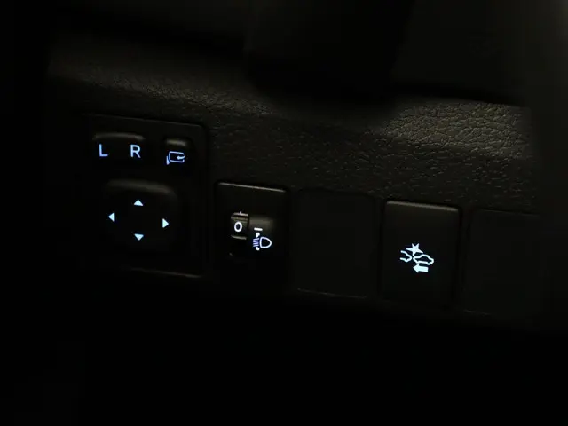 Toyota Auris 1.8 Hybrid Dynamic 2017 Hybride Benzine 16